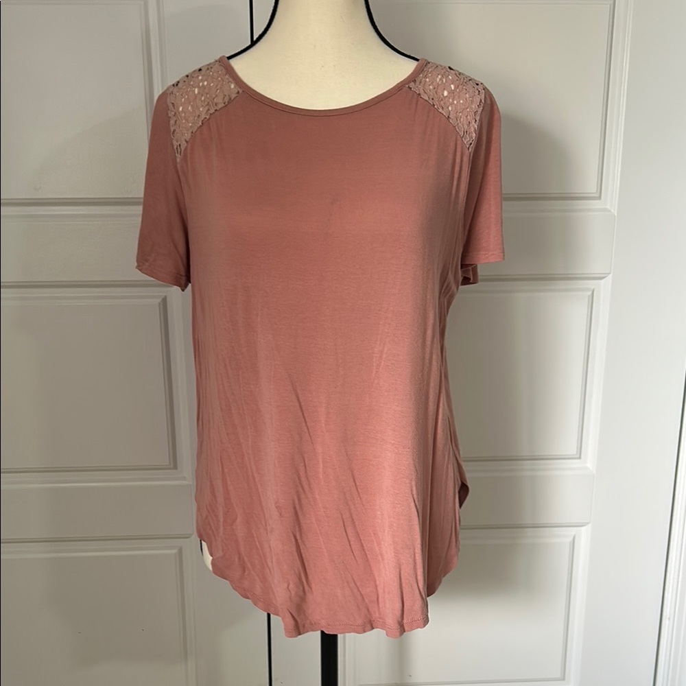 Rewind Pink Relaxed Lace Tee - Picture 1 of 9